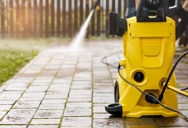 Best Driveway Pressure Washing  in Mandeville, LA